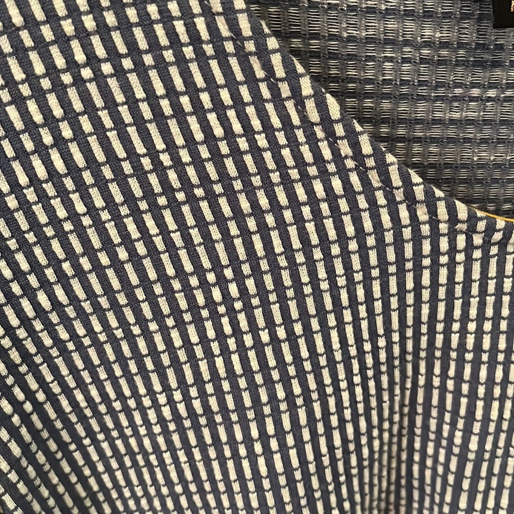 Women’s blouse - Picture 3 of 3